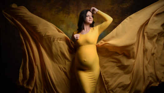 picture of Maternity shoot and Photography classes 