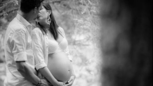 picture of Maternity shoot and Photography classes 